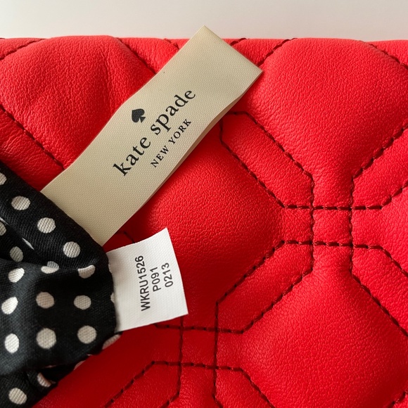 Vintage Kate Spade Astor Court Presley Quilted Crossbody Purse - Coral Pink - Picture 7 of 7